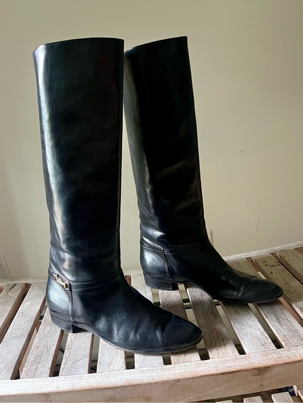 RARE VINTAGE COLE HAAN — HAND MADE IN ITALY 🇮🇹 Leather Knee High Boots - Picture 3 of 15
